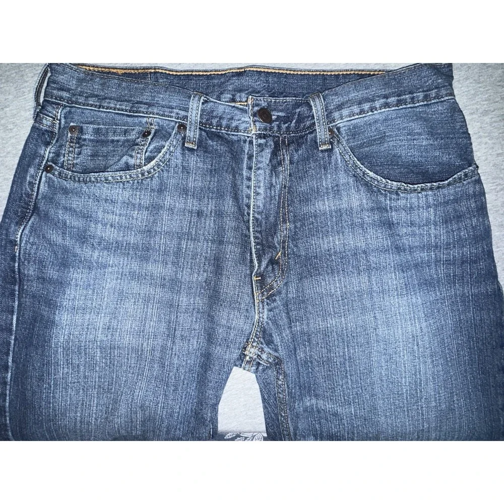 Levi 559 Relaxed Fit Straight Leg 33x30 Med Wash Men Women Jeans Buttery‎ Soft